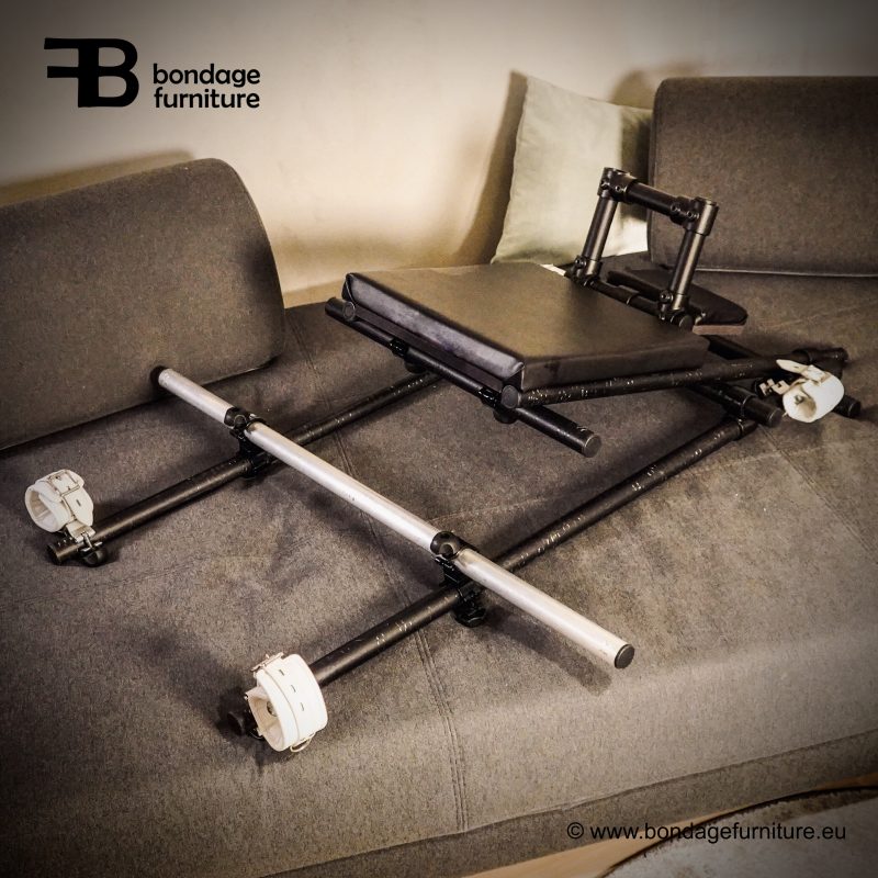 Heavy Duty Universalkissen - passend zu unseren BDSM Möbeln von Bondage Furtniture BDSM Kissen - mit Bondage Stuhl und Stahlhalsfessel