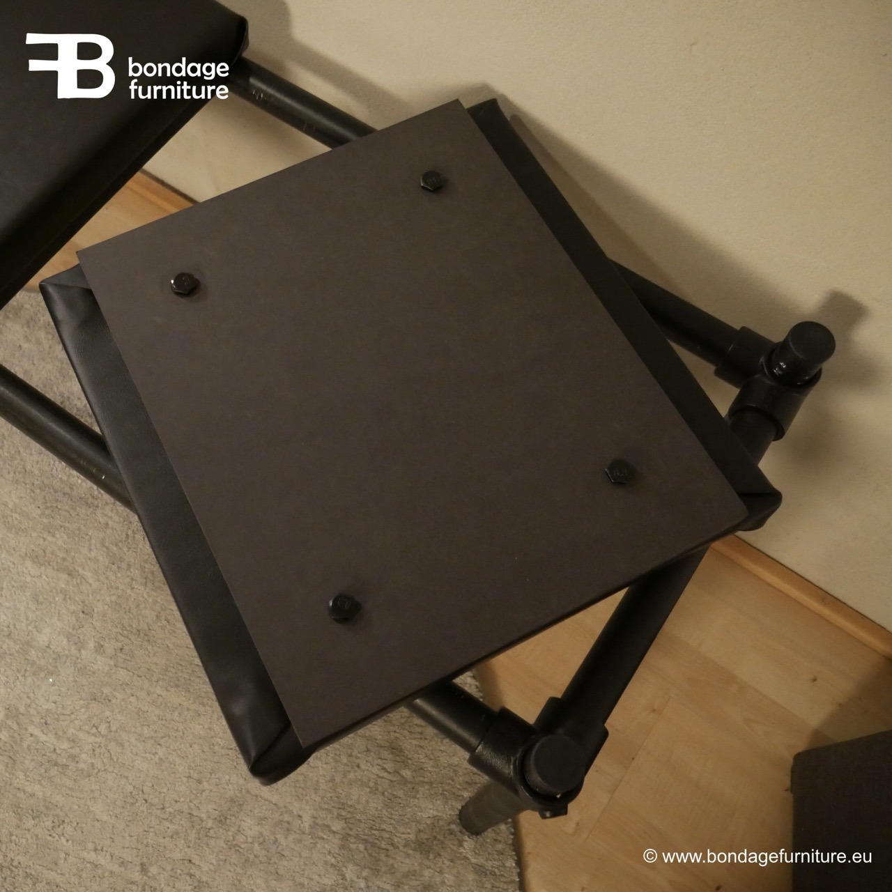 BDSM Bank - Bondage Bank, Fesselbank von Bondage Furniture, BDSM Möebl Shop mit viel BDSM Zubehör